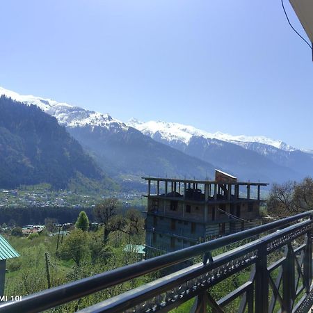 Krishana Cottage A Pure Veg !!!300 M From Hadimba Temple!!!Balcony Rooms!!!Veg Restaurant!!!Couple Friendly!!!Family Cottage!!! Manali  Exterior photo